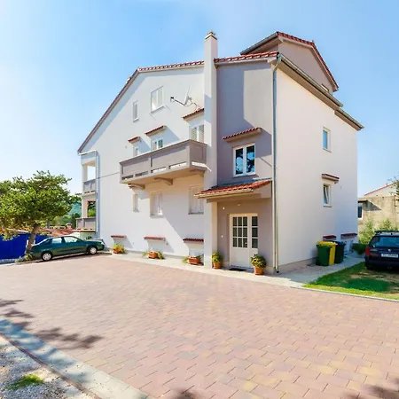 Ruza-rajska Apartman