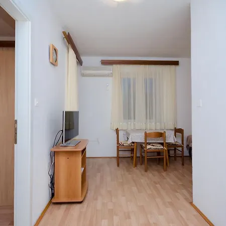 Appartamento Ruza-rajska *